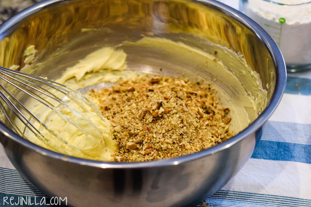 mexican wedding cookies-4