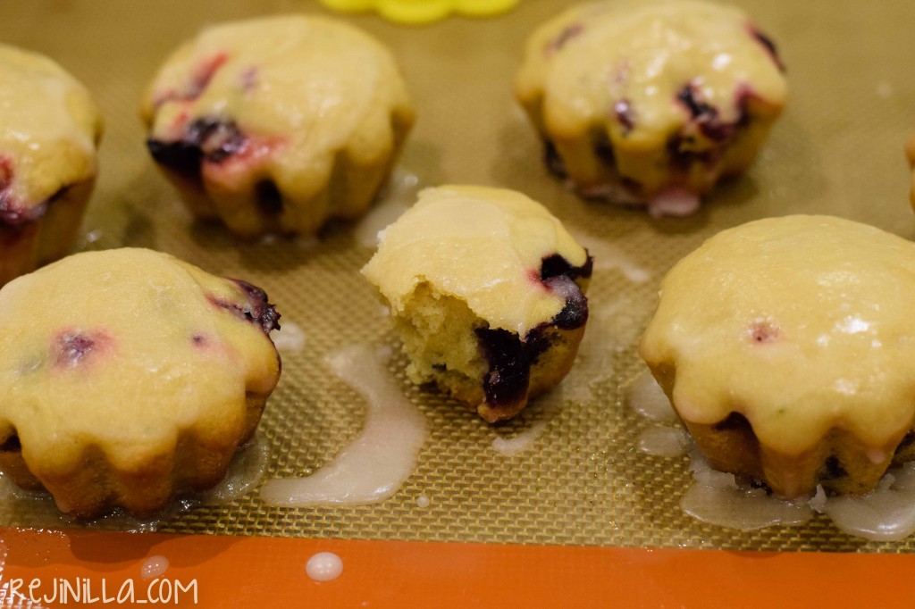 blueberry muffins-6